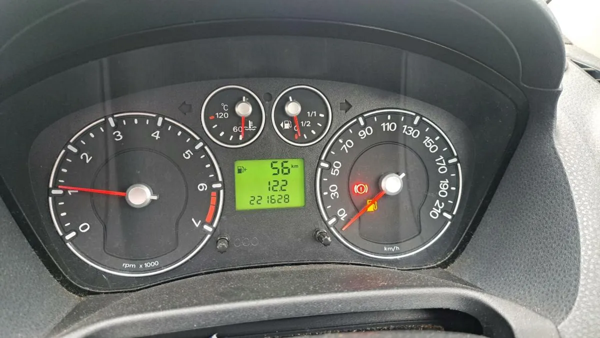 08 Fiesta 1.25 Zetec - Image 4