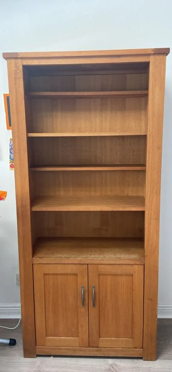 Oak wood dresser - Image 1