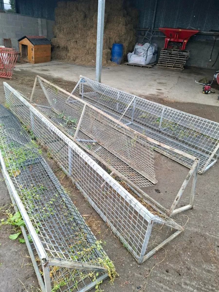 Hay feeders - Image 4
