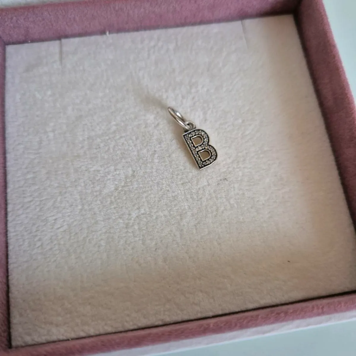 Pandora dangle charm sparkly letter B - Image 2