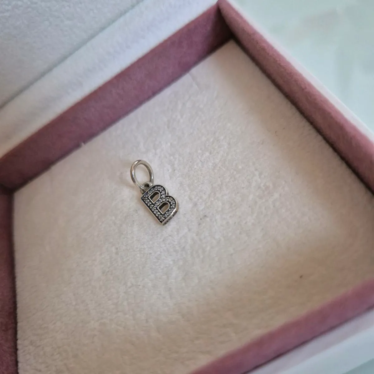 Pandora dangle charm sparkly letter B - Image 4
