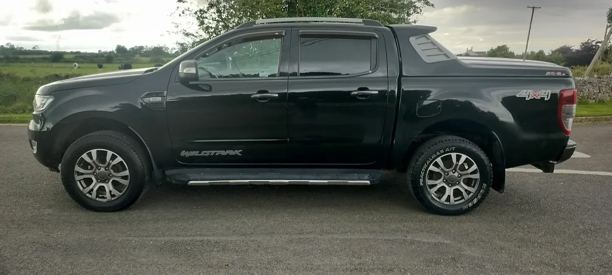Ford Ranger 3.2 Automatic - Image 3