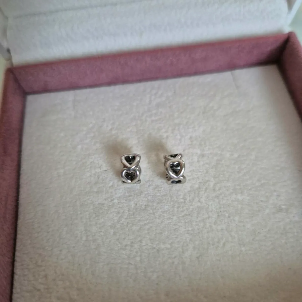 Pandora hearts separately charm perfect condition - Image 1