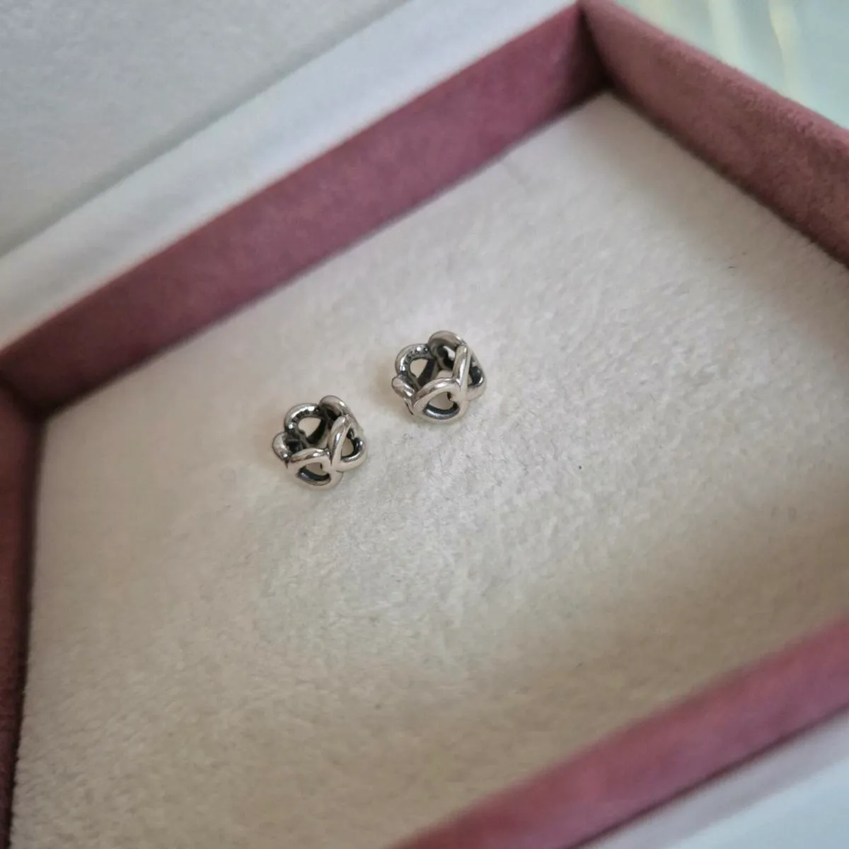 Pandora hearts separately charm perfect condition - Image 4