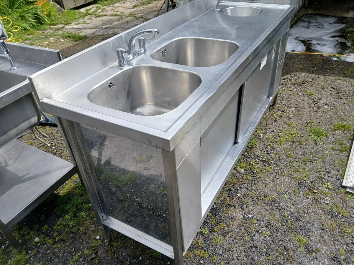 Abbotoir commercial sink unit complete - Image 4