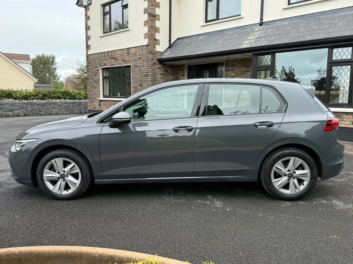 Immaculate 212 Volkswagen Golf! - Image 4