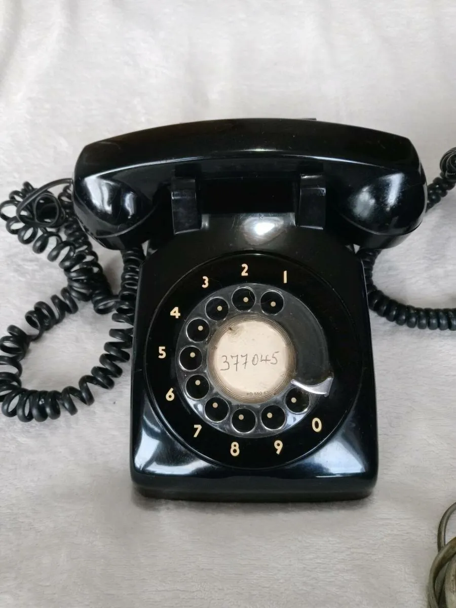 Vintage Telephones x 2 - Image 2