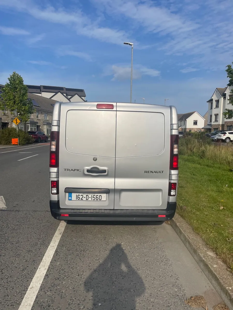 Renault Trafic 2016 - Image 1