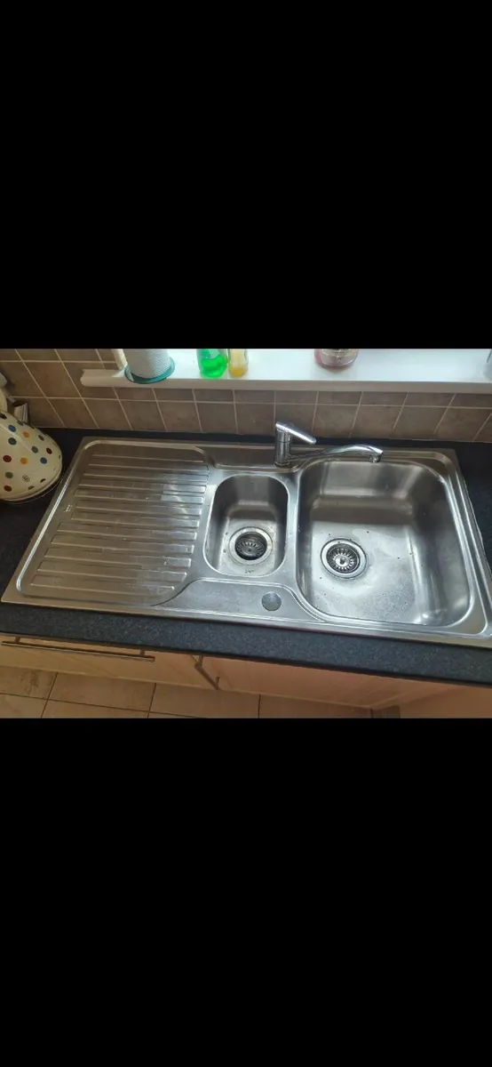 Cream Kitchen,  Very good condition - Image 4