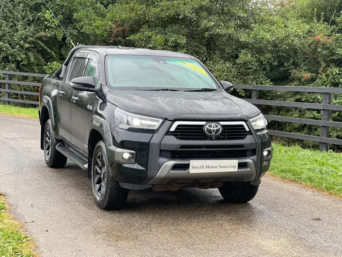 221 Toyota Hilux Invincible X Auto***** - Image 2