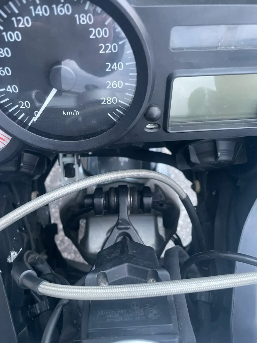 BMW K1200S, 2006 - Image 2