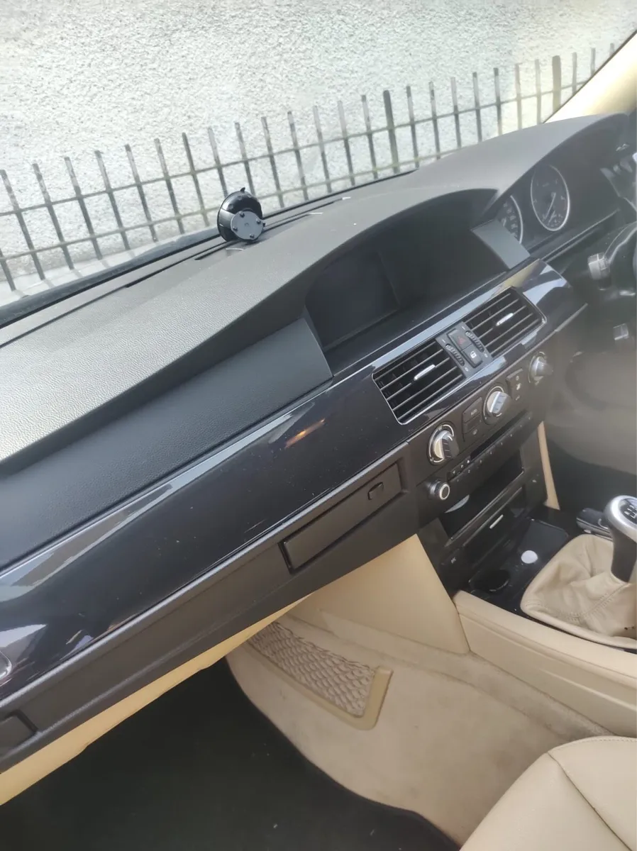 BMW 520d - Image 4
