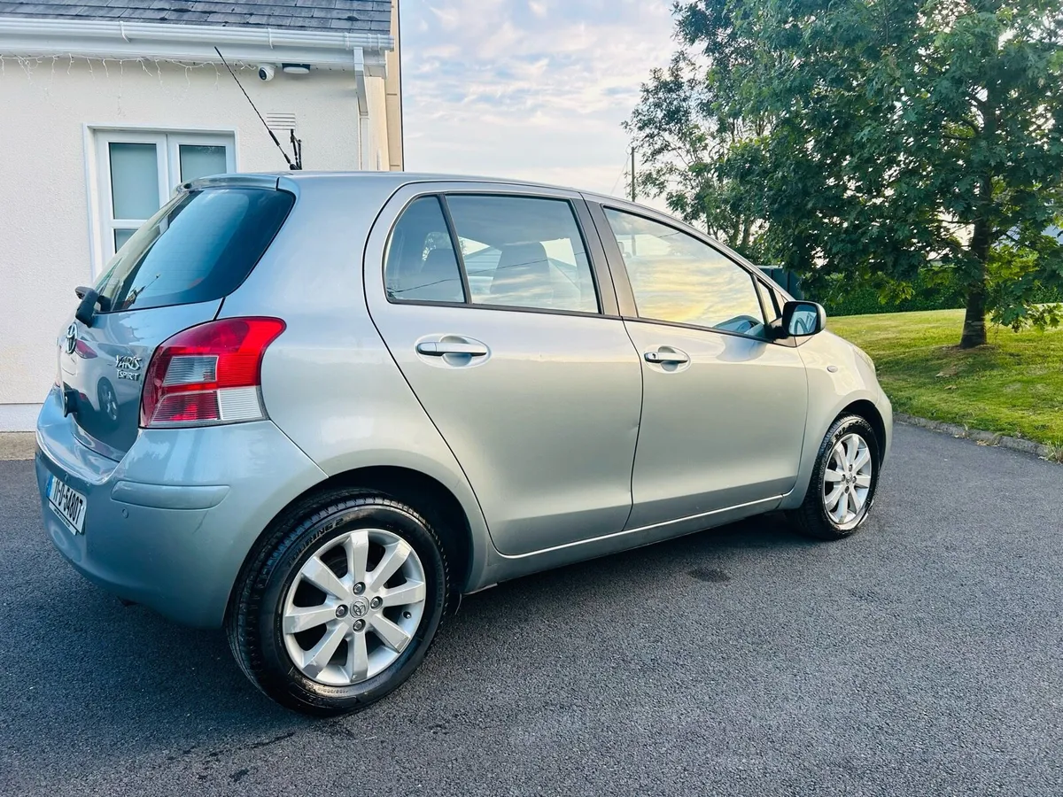 Toyota Yaris 1.3 Vvti spirit 6 speed new nct - Image 4