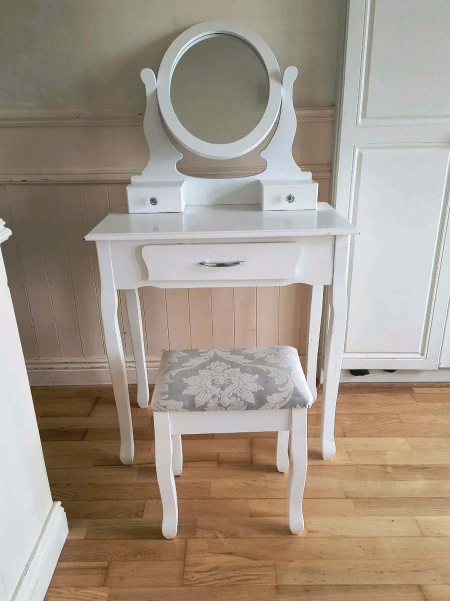 Dressing Table - Image 2