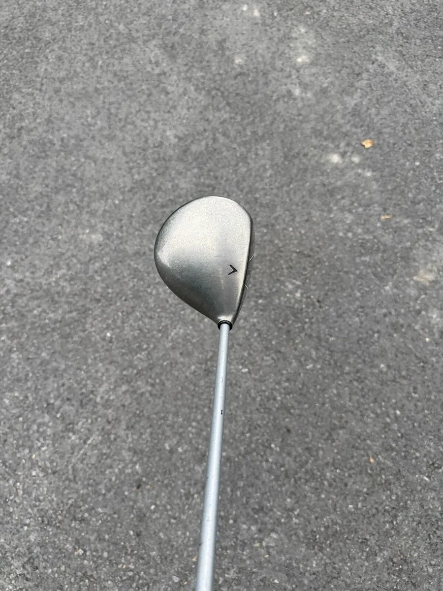 Left handed driver - Image 2