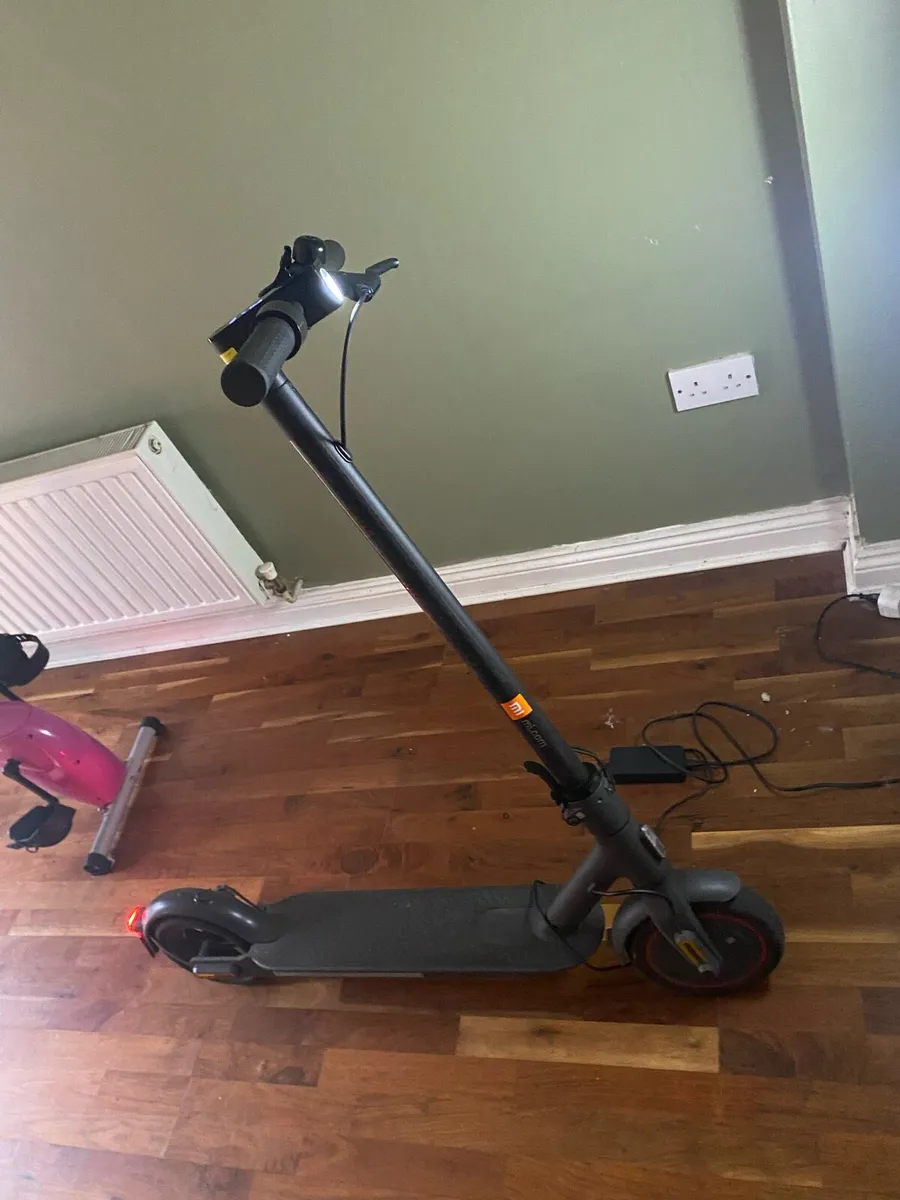 Eletric scooter - Image 1