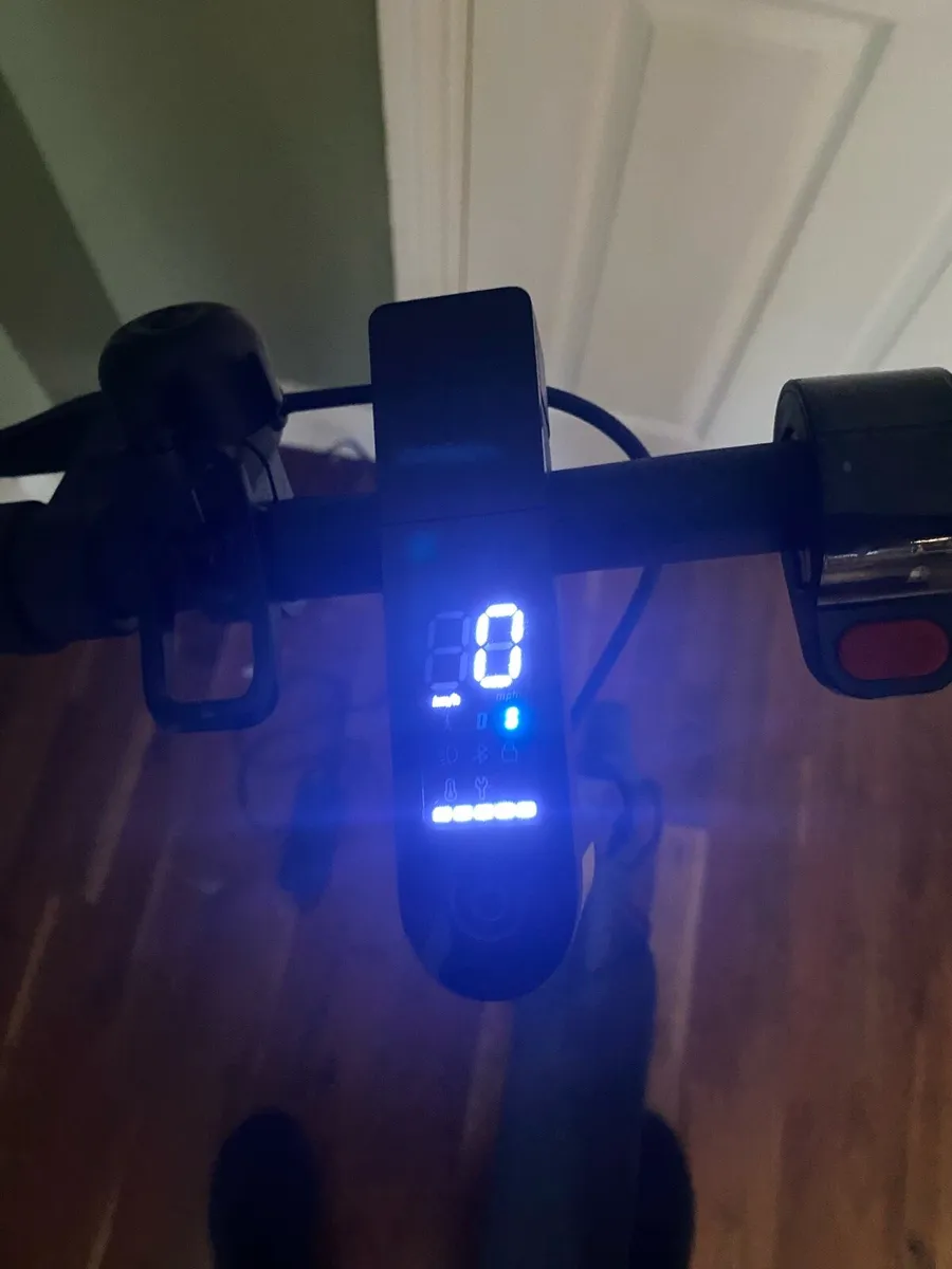 Eletric scooter - Image 2