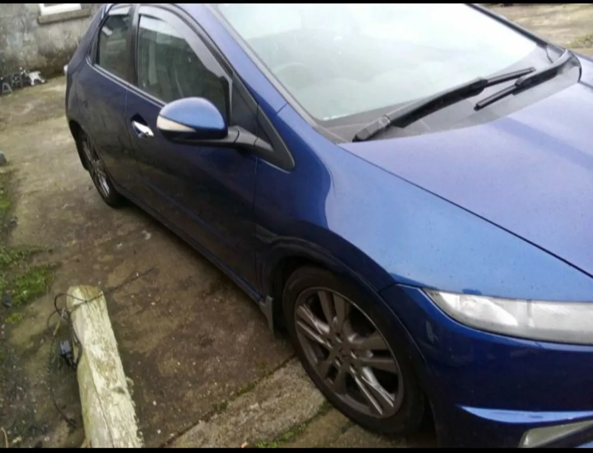 Honda civic - Image 2