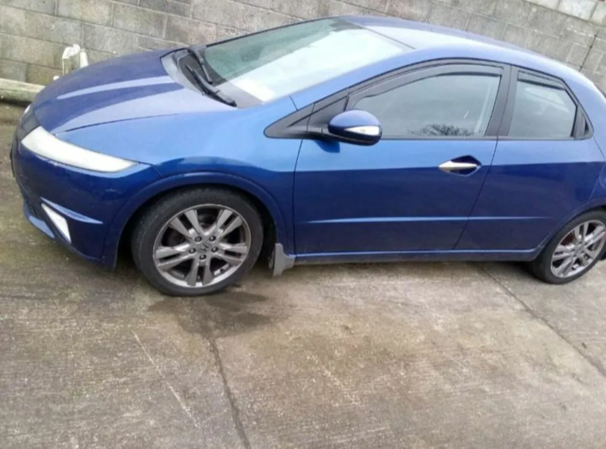 Honda civic - Image 3