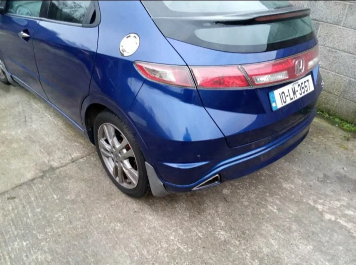 Honda civic - Image 4