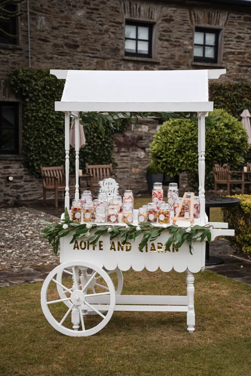 Beautiful Wedding sweet cart for sale - Image 3