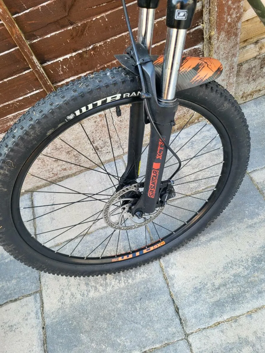Fuji Nevada 3.0 Ltd Mountain Bike - Image 3