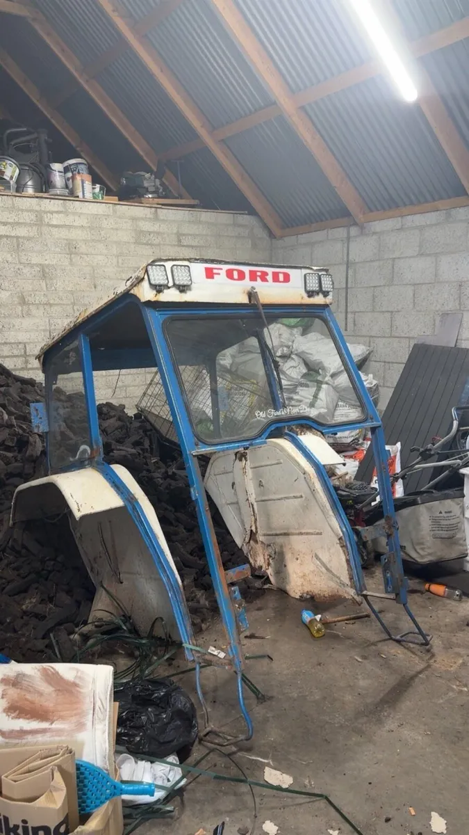 Ford 4000 cab wanted