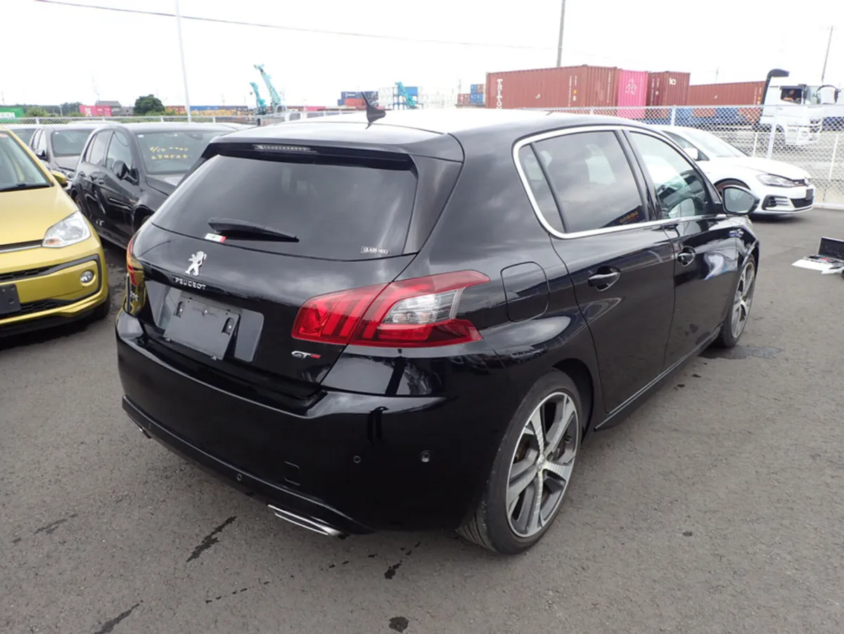 Peugeot 308 GT 2.0 DIESEL 180 BHP AUTOMATIC // GEN - Image 4