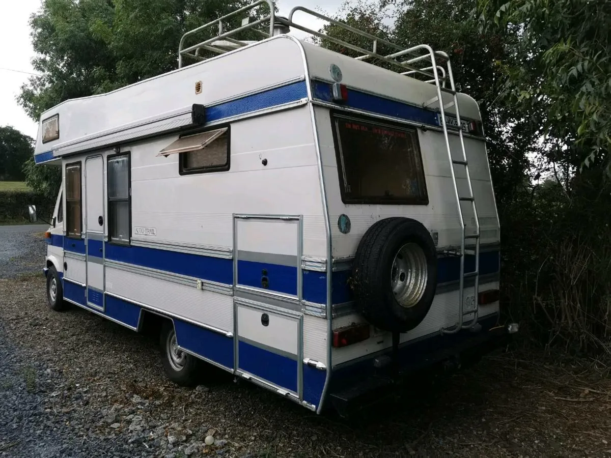 A Super Retro 1988 Mercedes-Benz T1 Auto Trail - Image 2