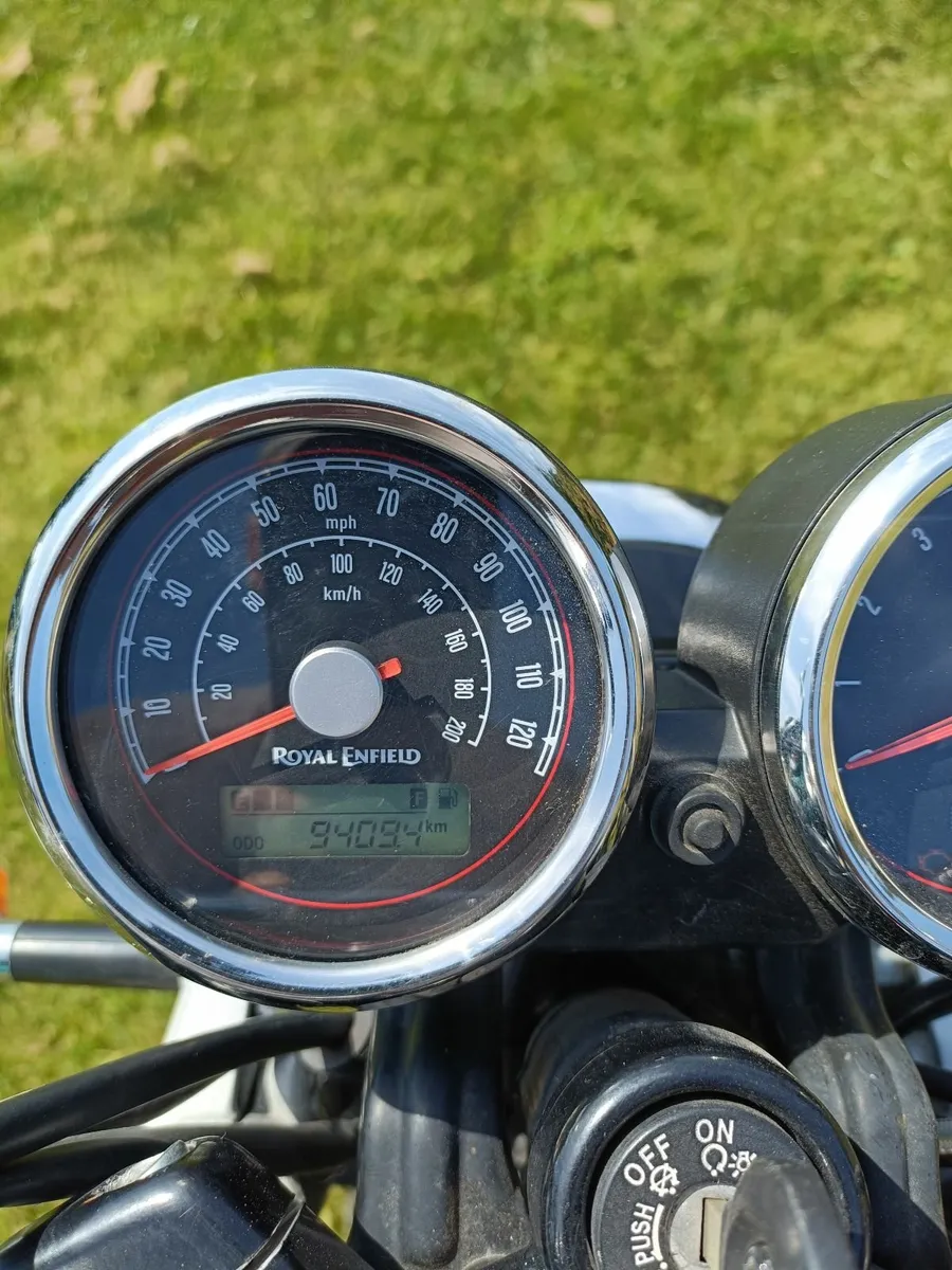 Royal Enfield Interceptor - Image 2