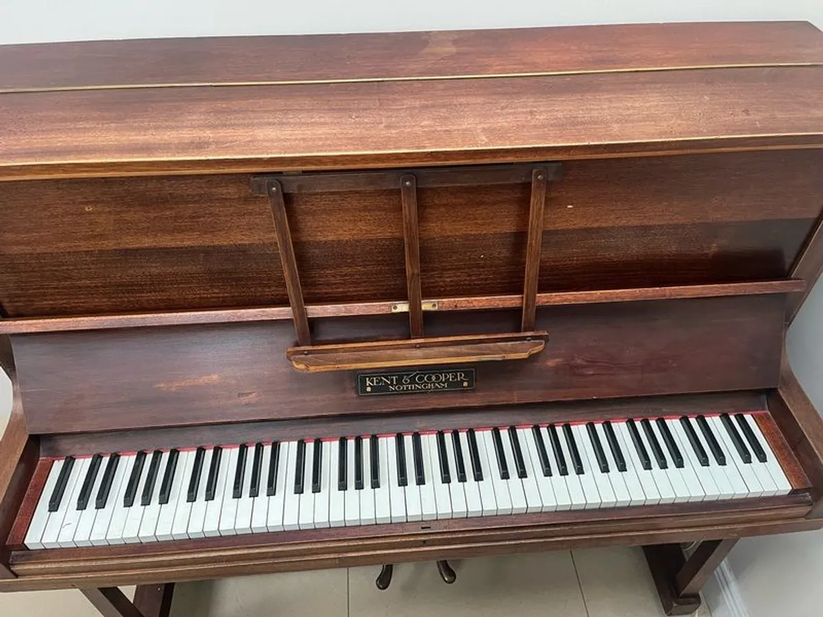 Piano - Image 4