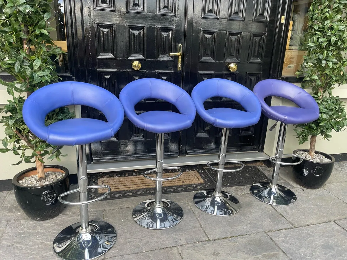 4 x Tall Kitchen Island Breakfast Bar High Stools - Image 1