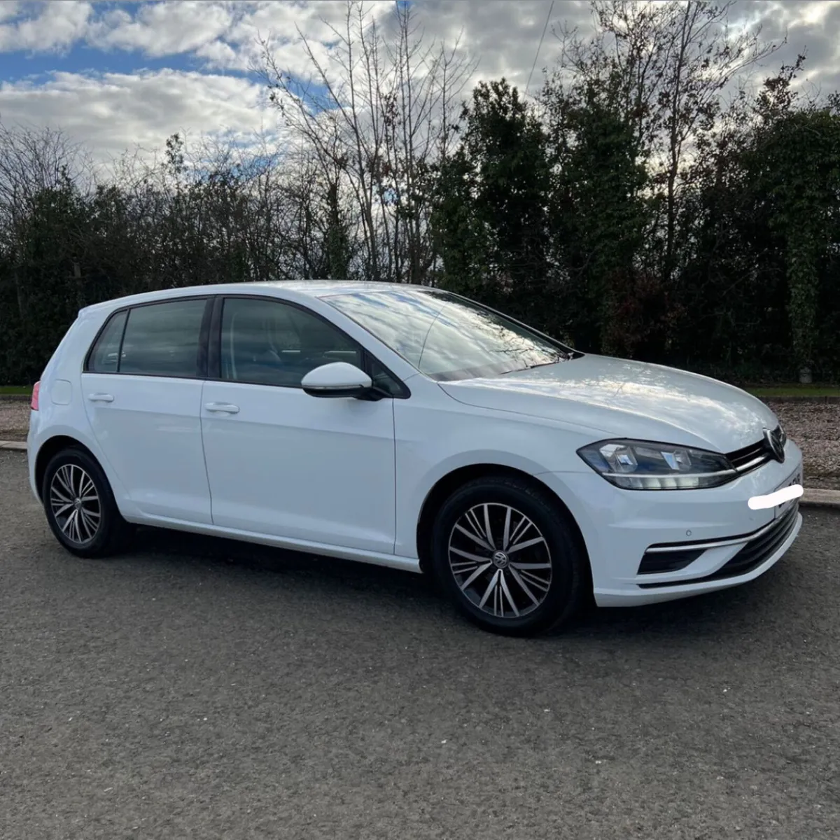 Volkswagen Golf 2017 - Image 2