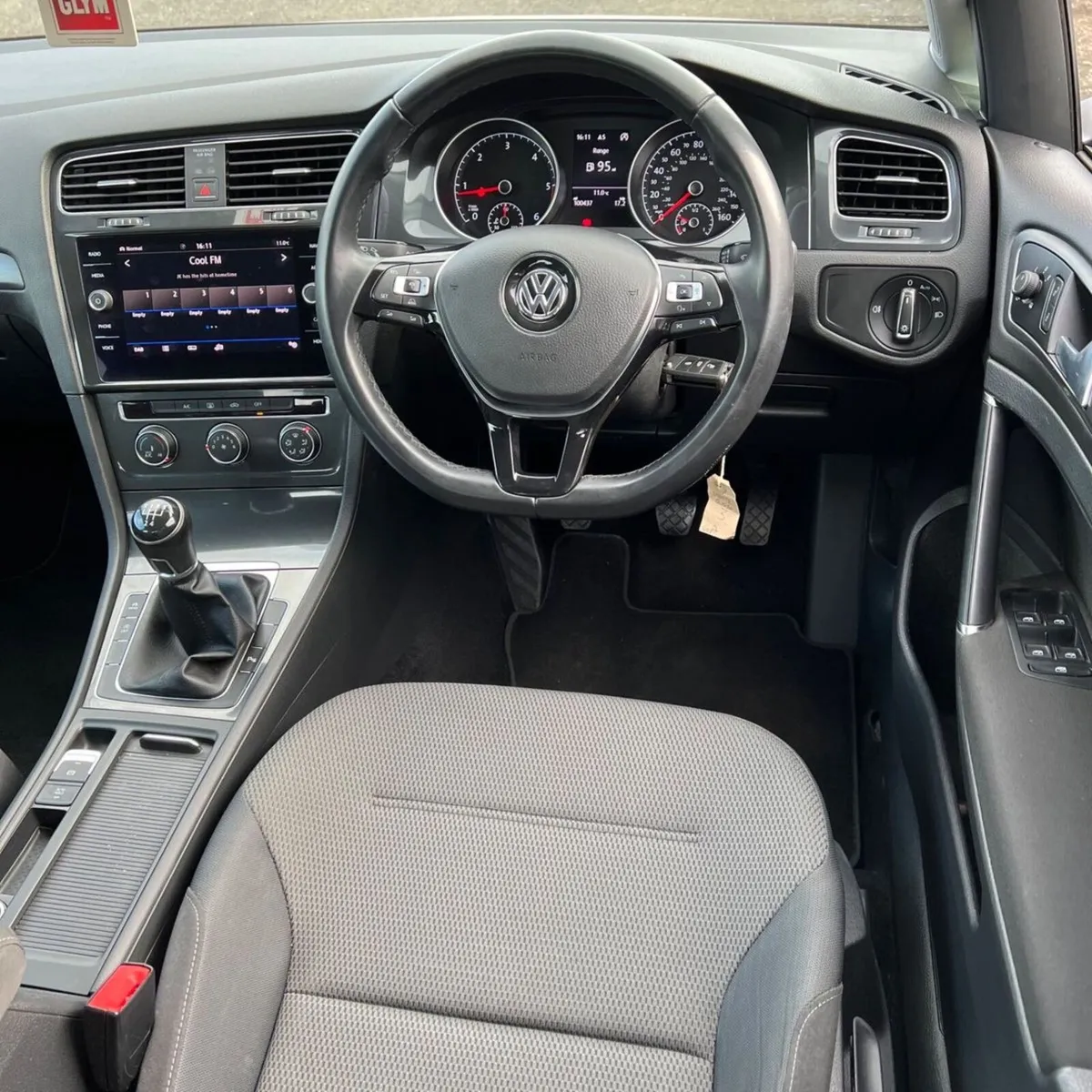 Volkswagen Golf 2017 1.6 TDI - Image 3
