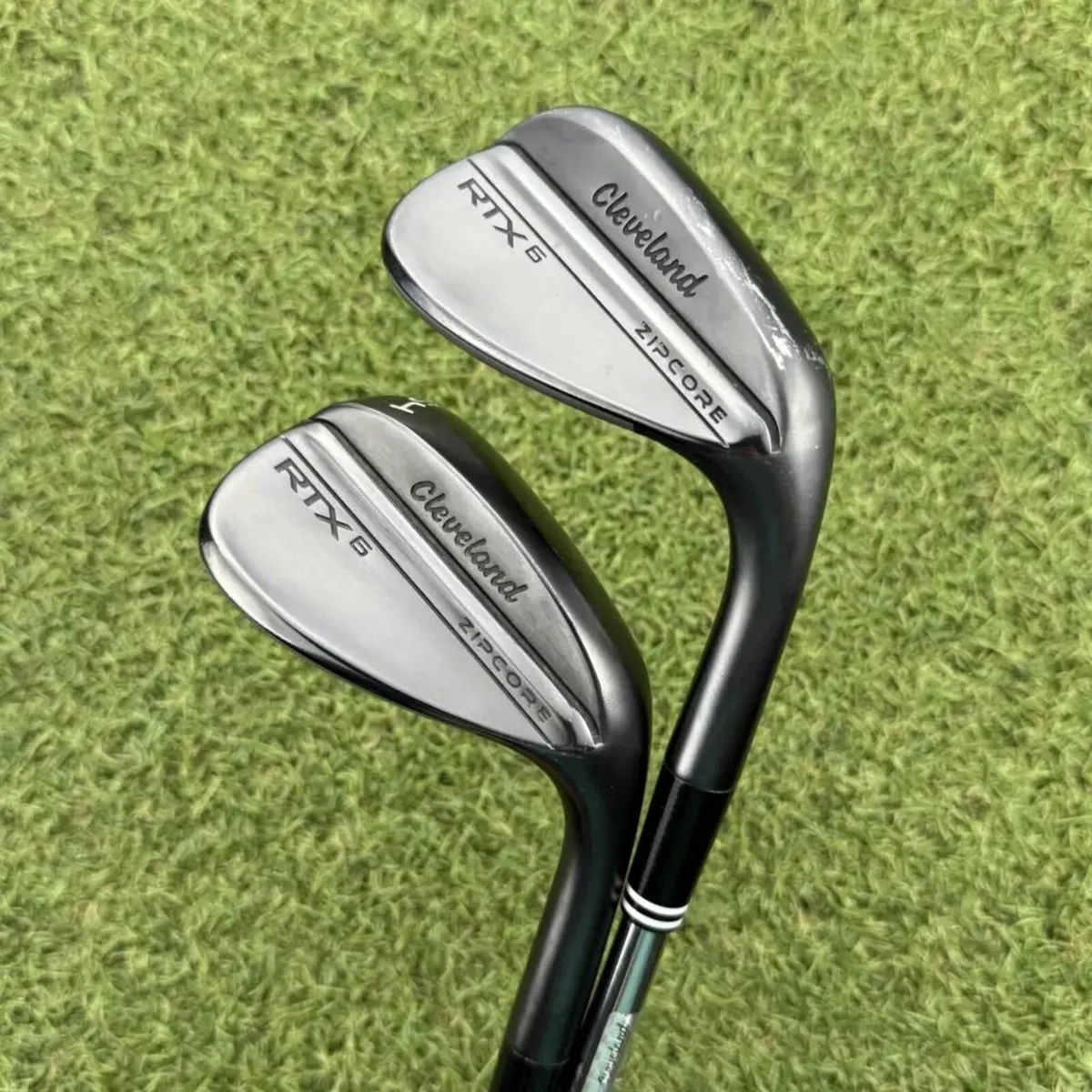 CLEVELAND RTX6 ZIPCORE WEDGES AW 50° & SW 54° - Image 2