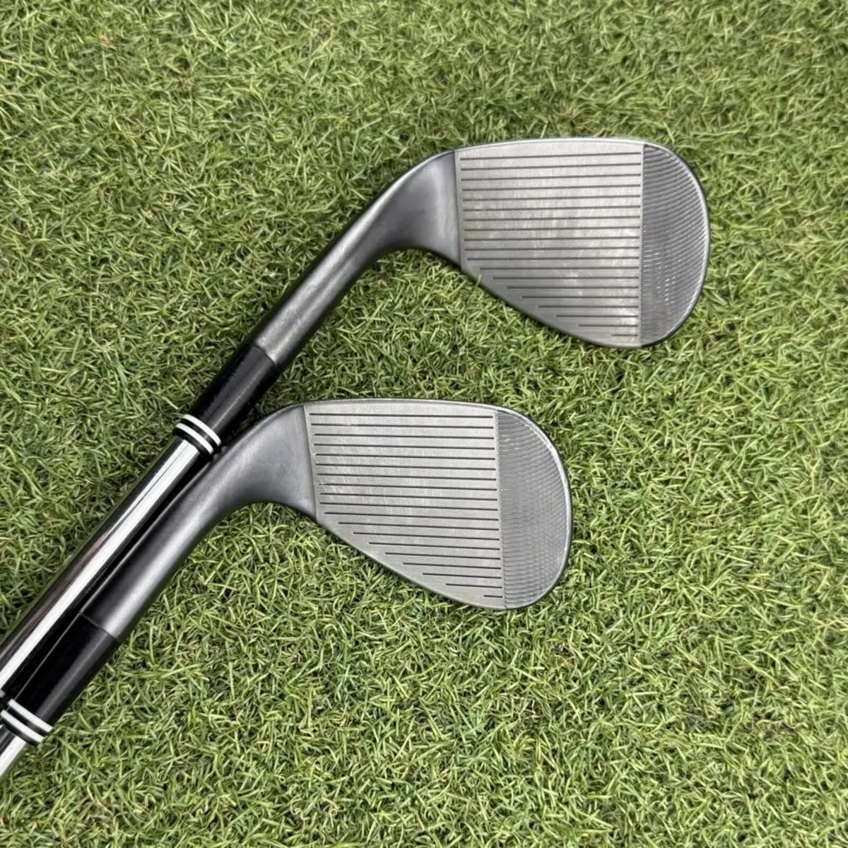 CLEVELAND RTX6 ZIPCORE WEDGES AW 50° & SW 54° - Image 3