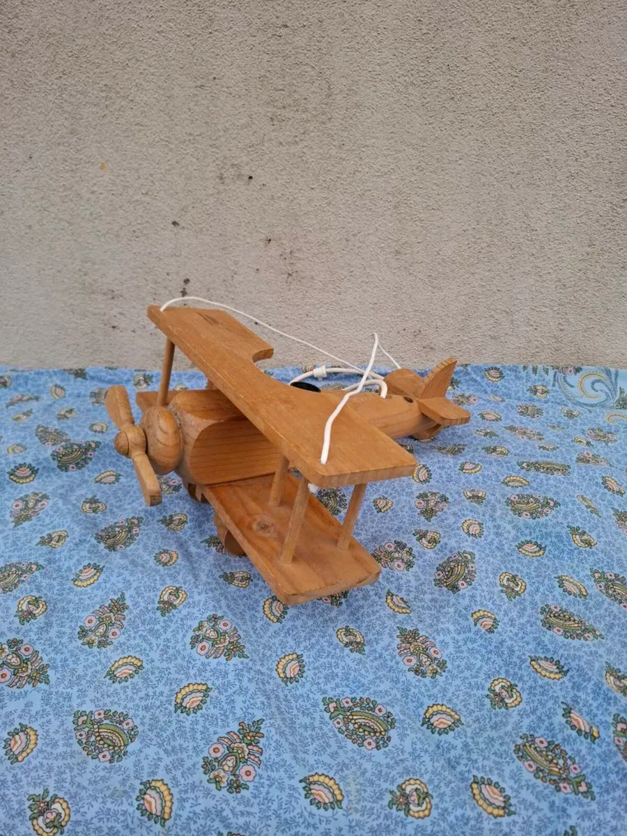 Wood plane lamp postage possible