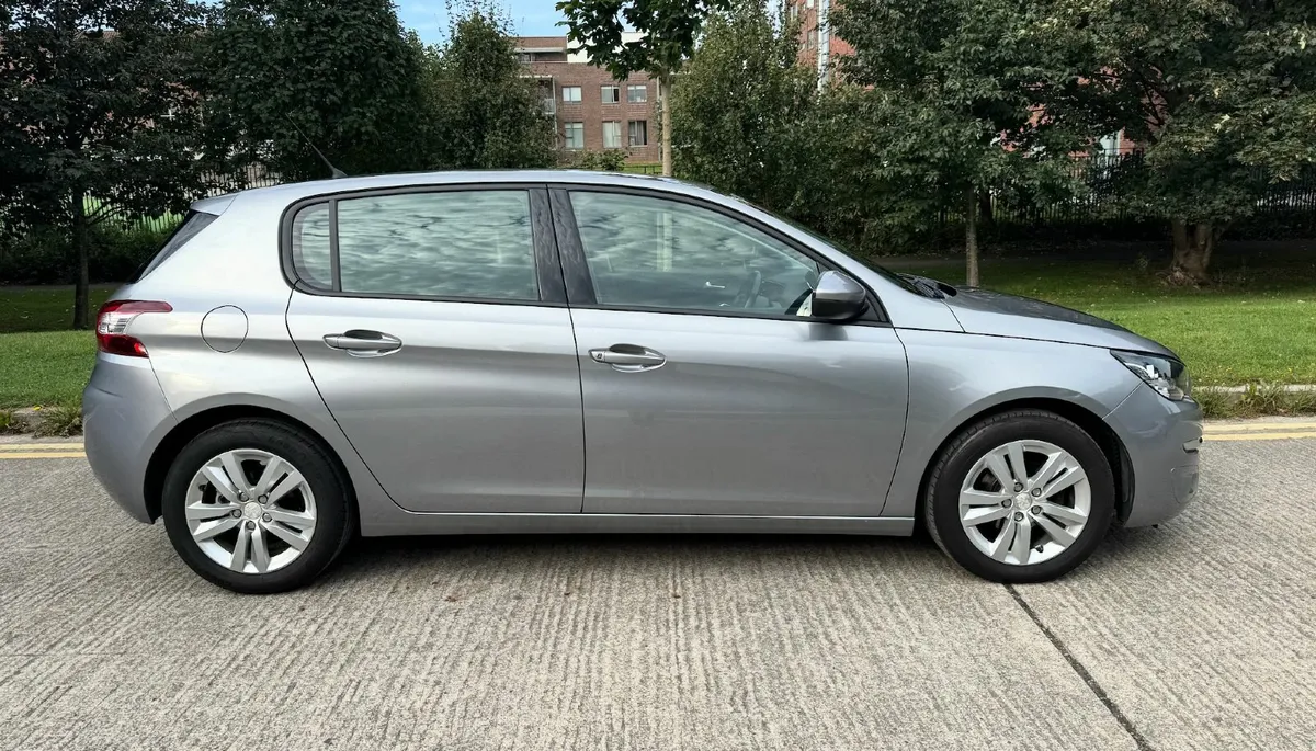 Peugeot 308 ACTIVE 1.2L Petrol 2016 Low Mileage - Image 4