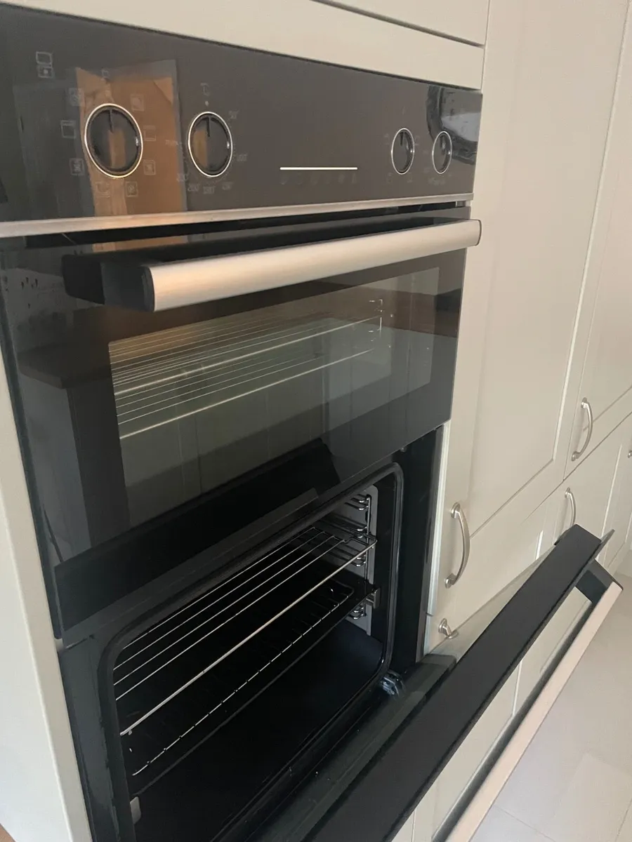 Oven - Image 4