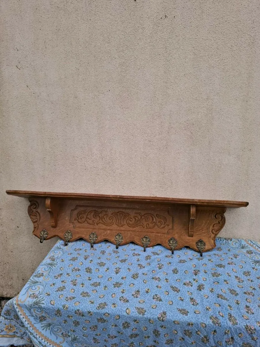 1M20 wood coat holder - Image 1