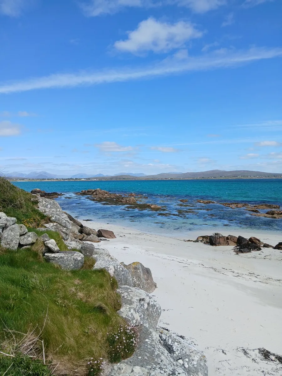 House in Connemara near the beach pub and shop - Image 1