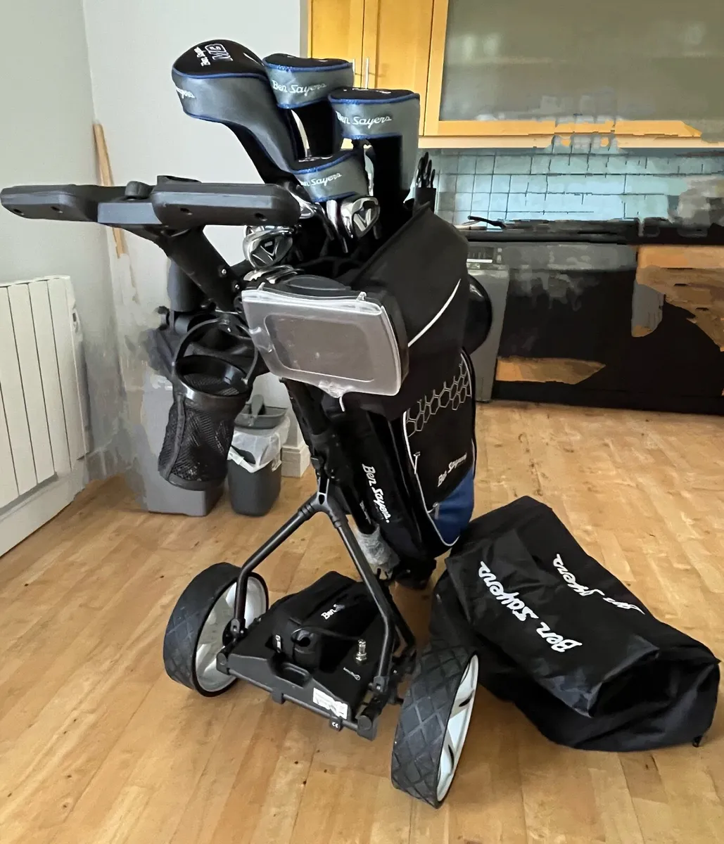 Golf clubs and cart - Image 3