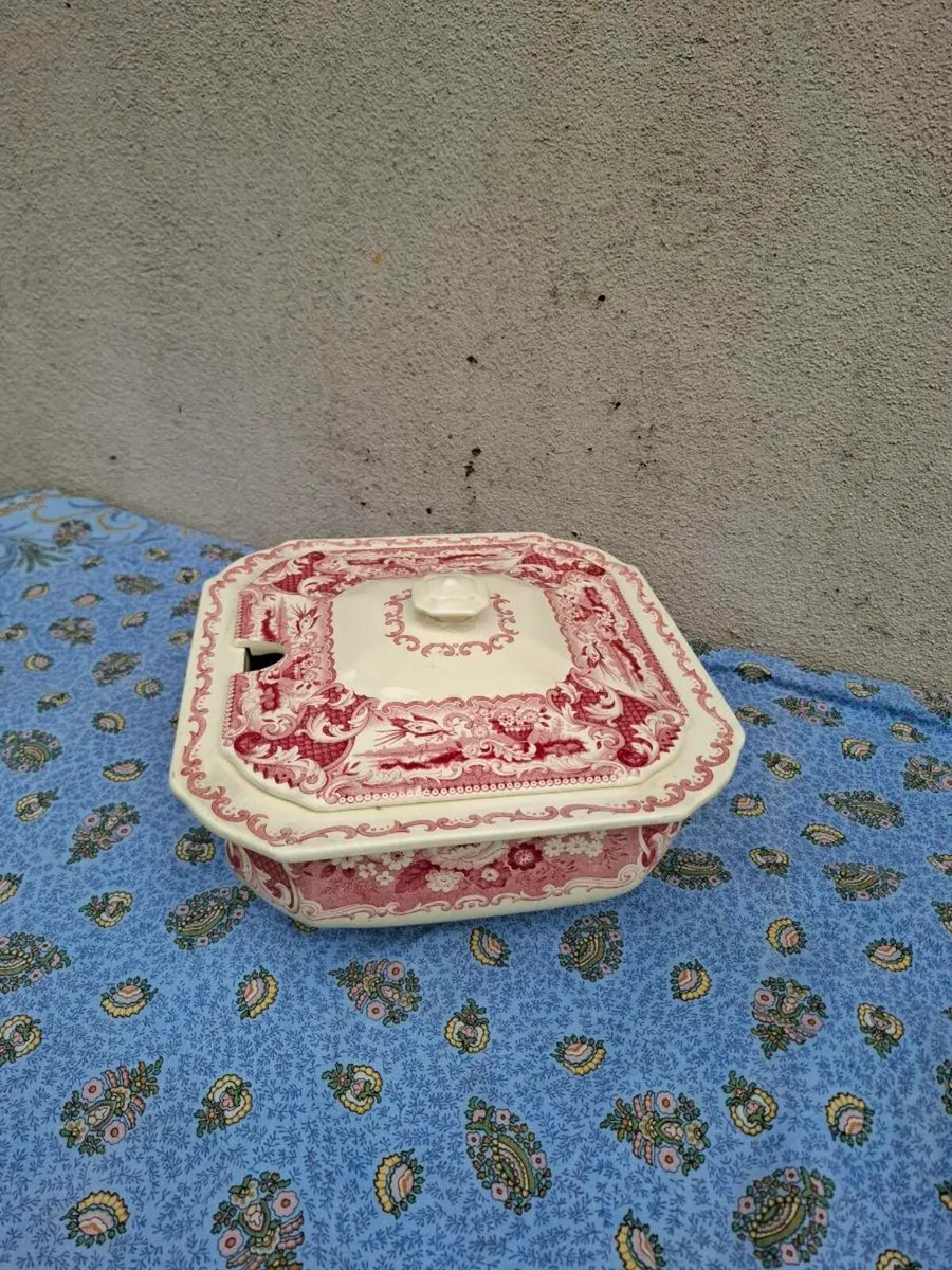 Victoria maastricht soup tureen - Image 1