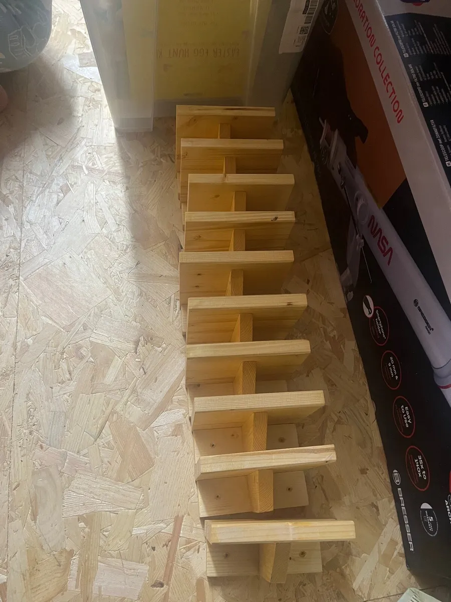Cat climbing steps wall mounted - Image 2
