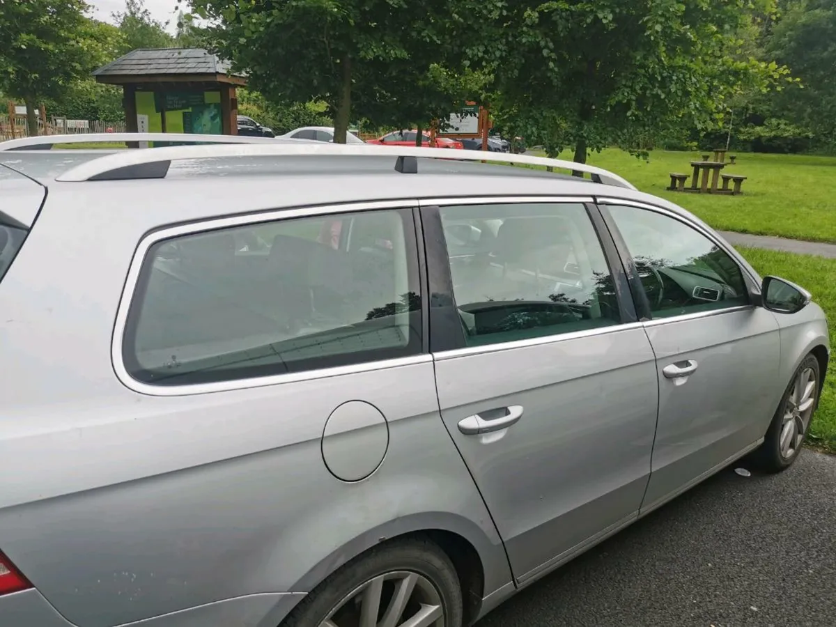 Car - Image 2