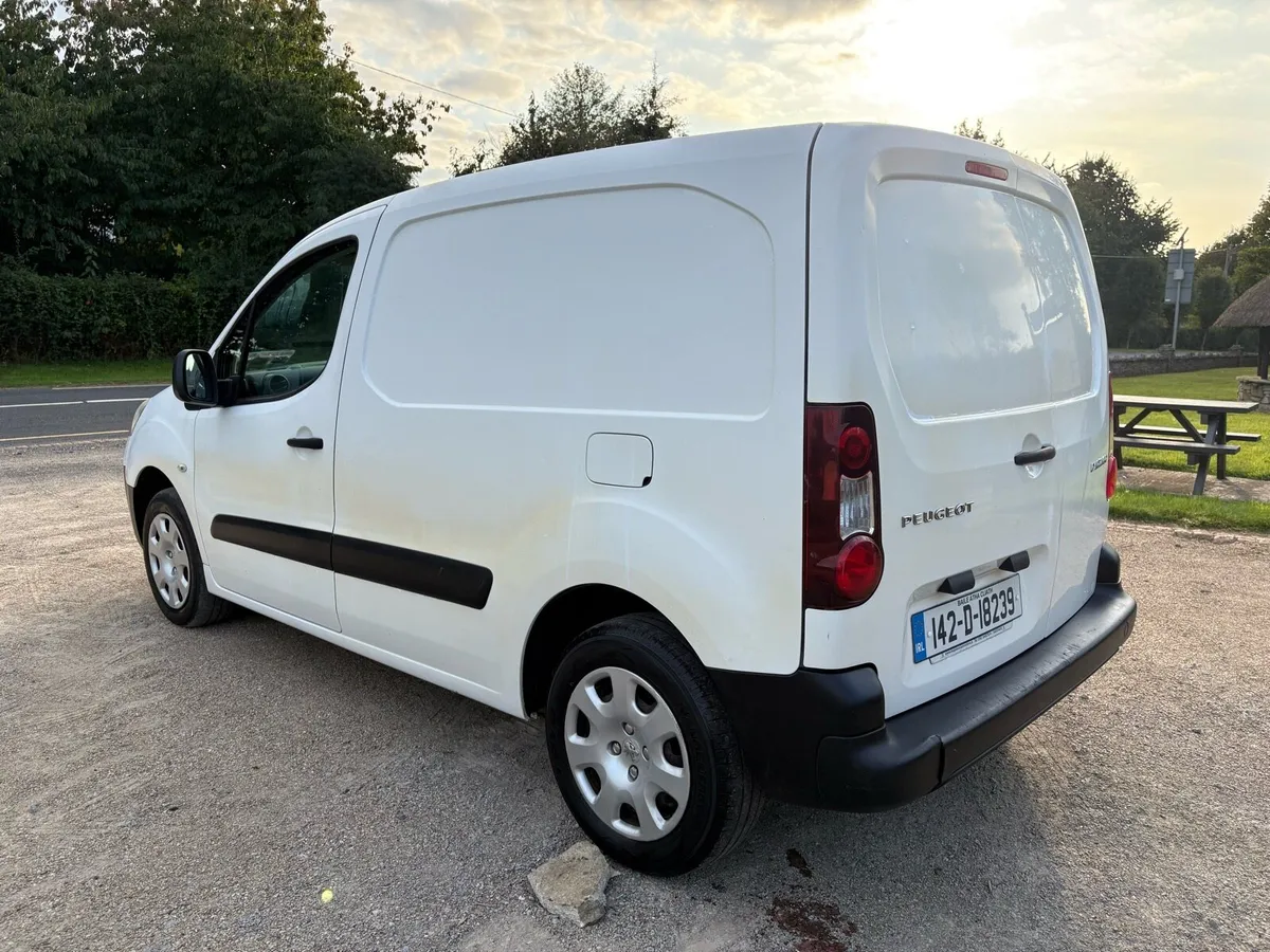 Peugeot Partner NEW CVRT - Image 3