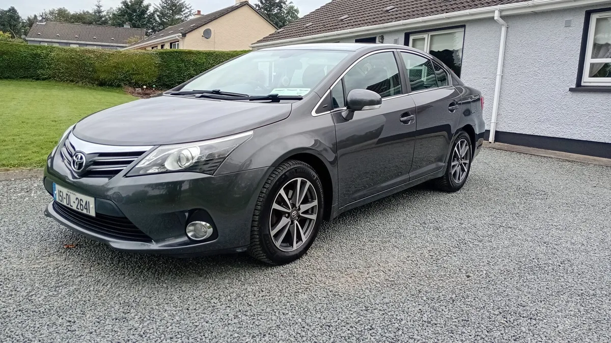 Toyota Avensis 2015 - Image 1