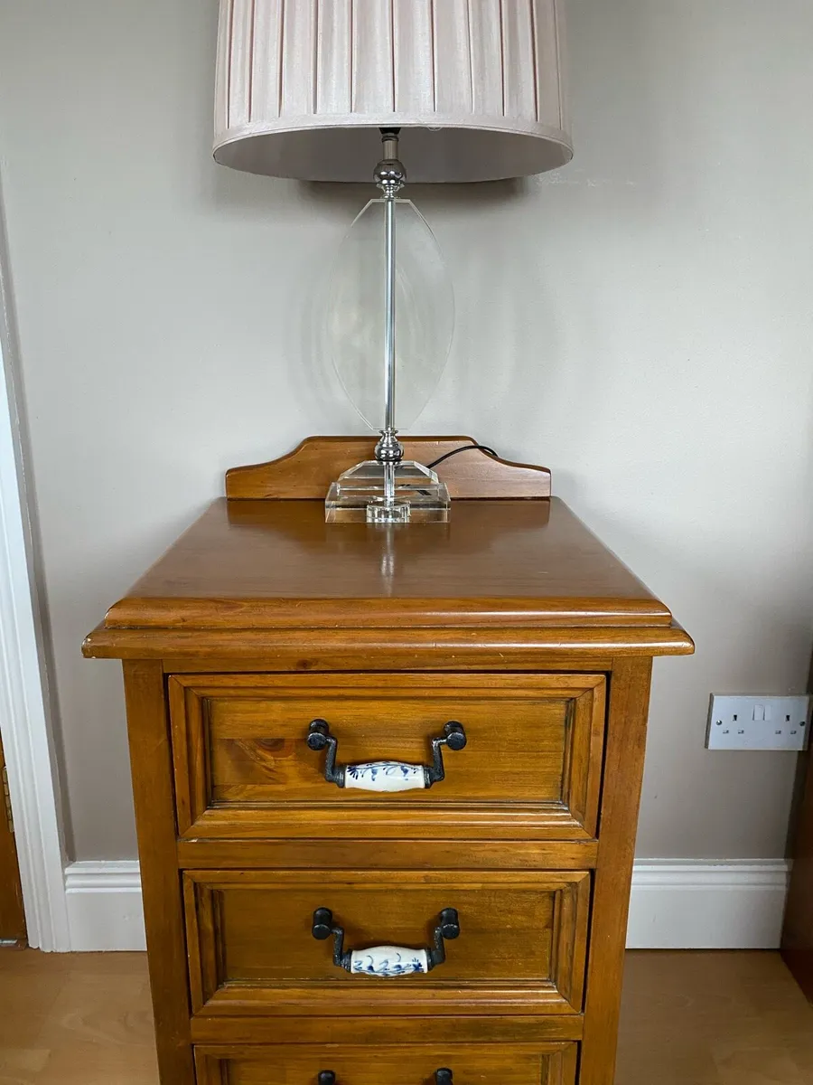 Dark oak furniture - Image 4