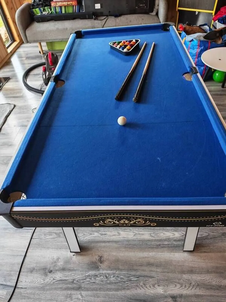 Kids Pool table - Image 1