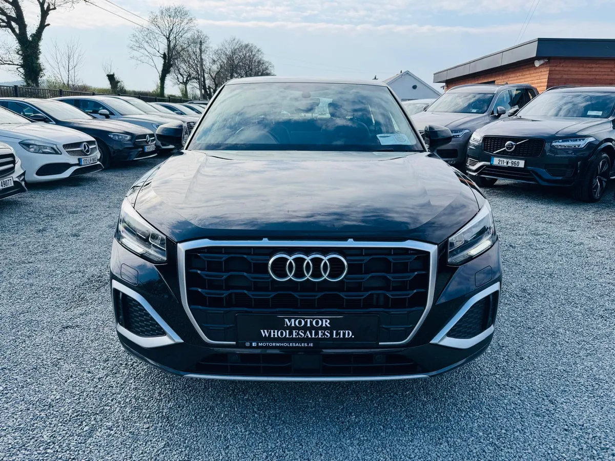 221 AUDI Q2 2.0 TDI Automatic leather reverse cam - Image 4